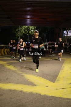 Runner Photo 4275298