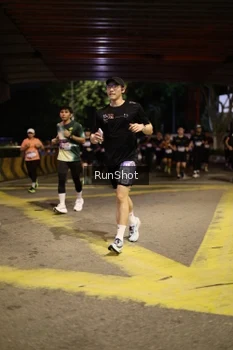 Runner Photo 4275314