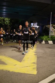 Runner Photo 4275323