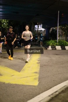 Runner Photo 4275368