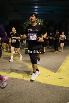 Runner Photo 4275369