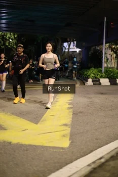 Runner Photo 4275370