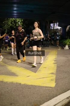 Runner Photo 4275374