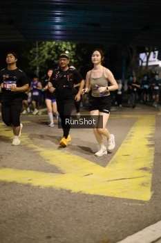 Runner Photo 4275375