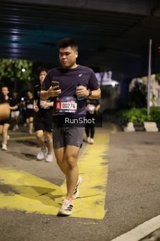 Runner Photo 4275427