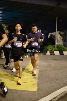 Runner Photo 4275433