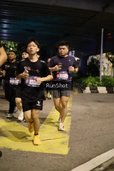 Runner Photo 4275435
