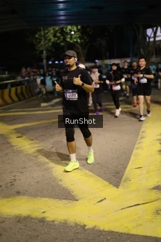 Runner Photo 4275460