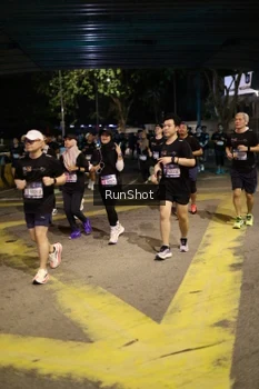 Runner Photo 4275466
