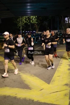 Runner Photo 4275467