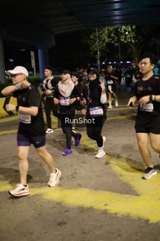 Runner Photo 4275471