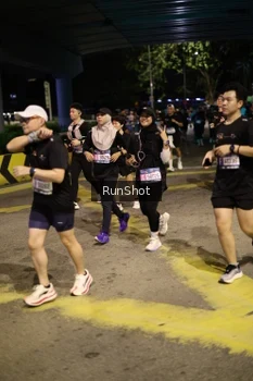 Runner Photo 4275472