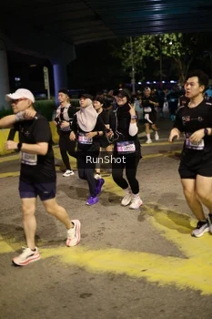 Runner Photo 4275473