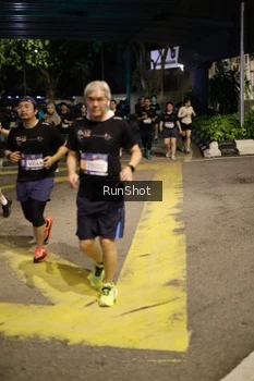 Runner Photo 4275482