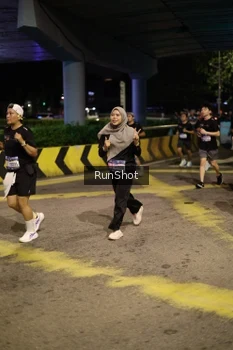 Runner Photo 4275484