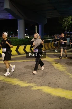 Runner Photo 4275485