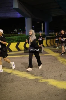 Runner Photo 4275488