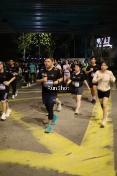Runner Photo 4275497