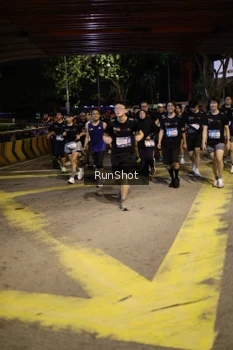Runner Photo 4275529