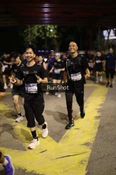 Runner Photo 4275577