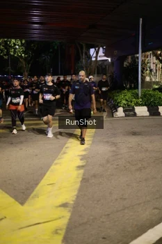 Runner Photo 4275584