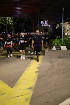 Runner Photo 4275585