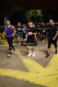 Runner Photo 4275595