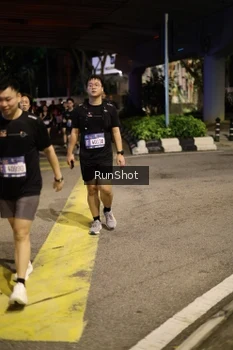 Runner Photo 4275602