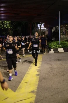 Runner Photo 4275606