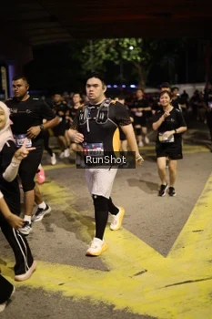 Runner Photo 4275630