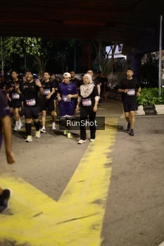 Runner Photo 4275639