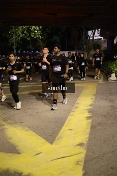 Runner Photo 4275645