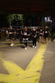 Runner Photo 4275658