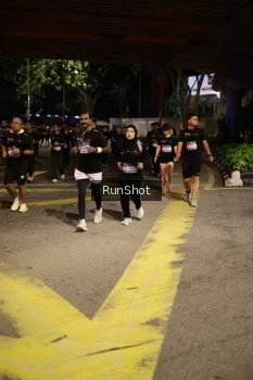 Runner Photo 4275659