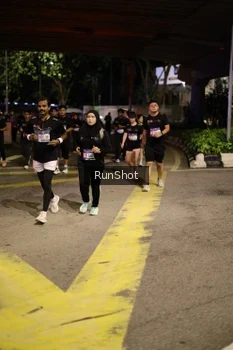 Runner Photo 4275665