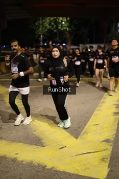 Runner Photo 4275671