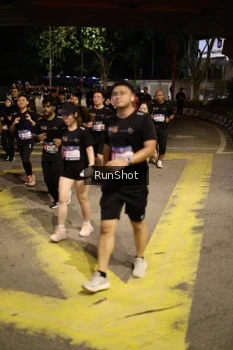 Runner Photo 4275699