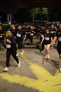 Runner Photo 4275700