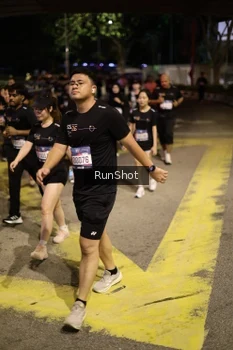 Runner Photo 4275704