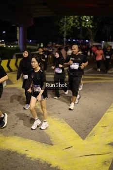 Runner Photo 4275716