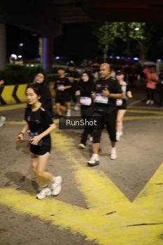Runner Photo 4275720