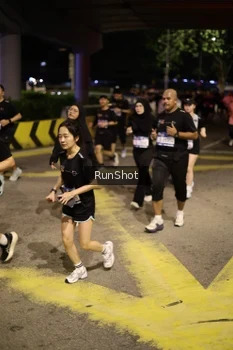 Runner Photo 4275721