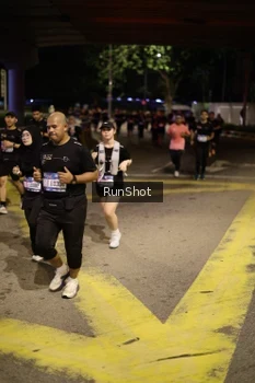 Runner Photo 4275726