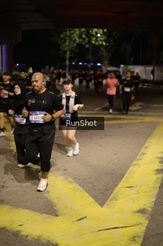 Runner Photo 4275727