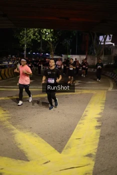 Runner Photo 4275735