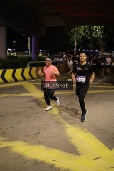 Runner Photo 4275739