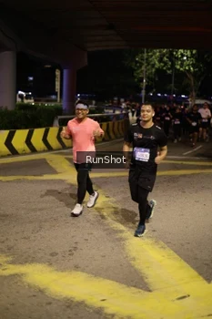 Runner Photo 4275740