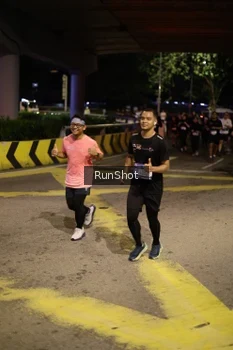 Runner Photo 4275741