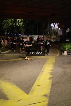 Runner Photo 4275744