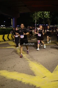 Runner Photo 4275754